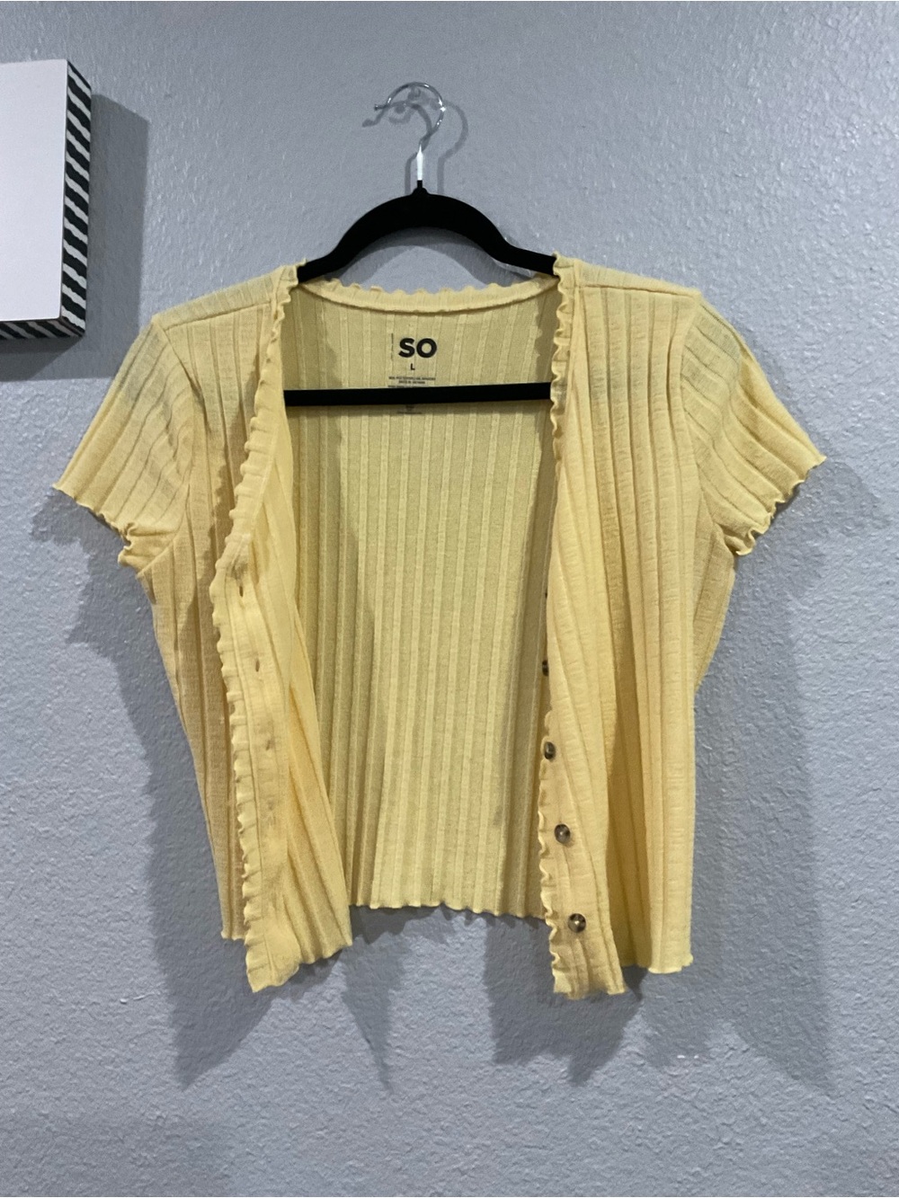 SO Yellow Ribbed Button-Down - Picture 3 of 5
